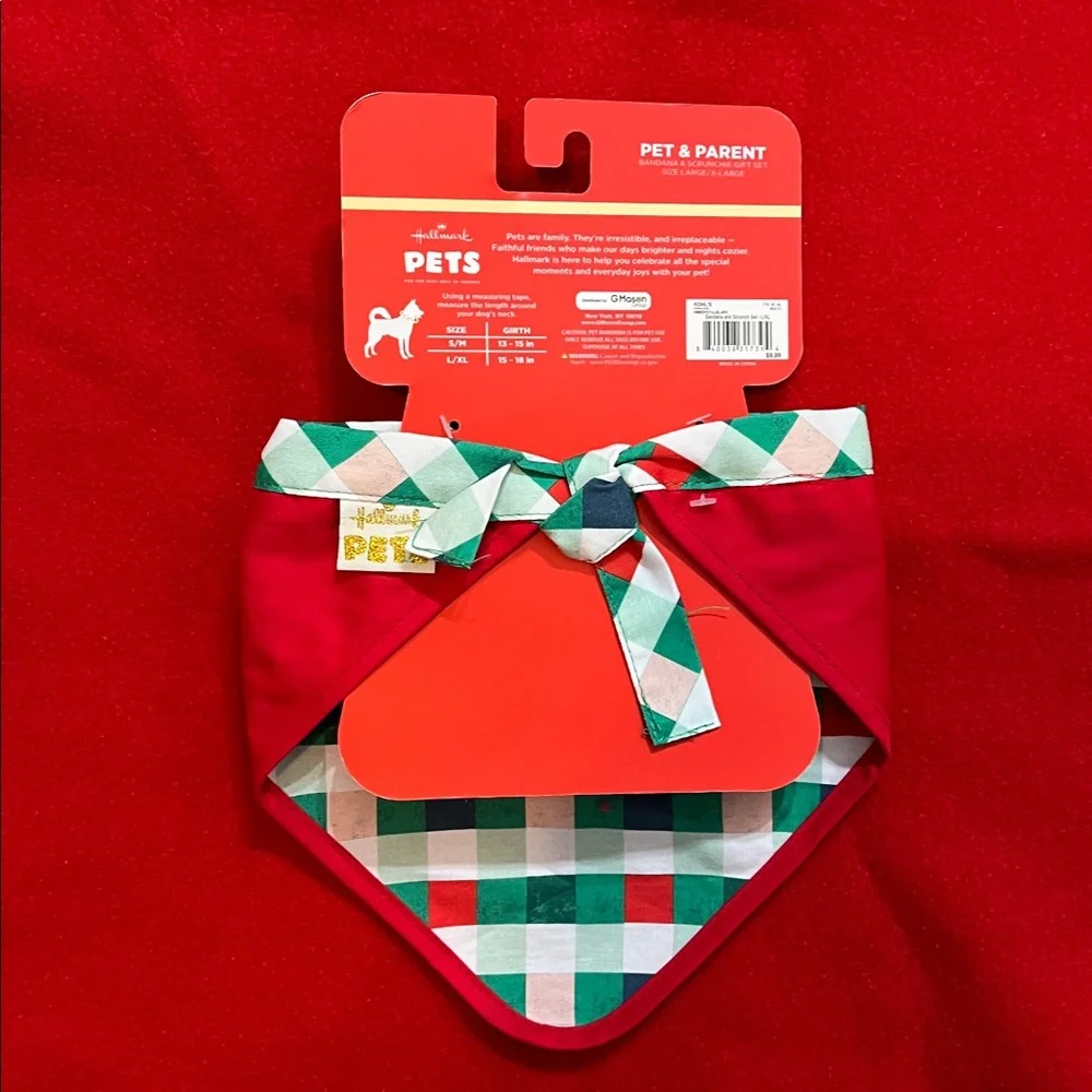 Hallmark Red and Green Pet Bandana with Scrunchie- FOR DOG AND PERSON!!! NWT